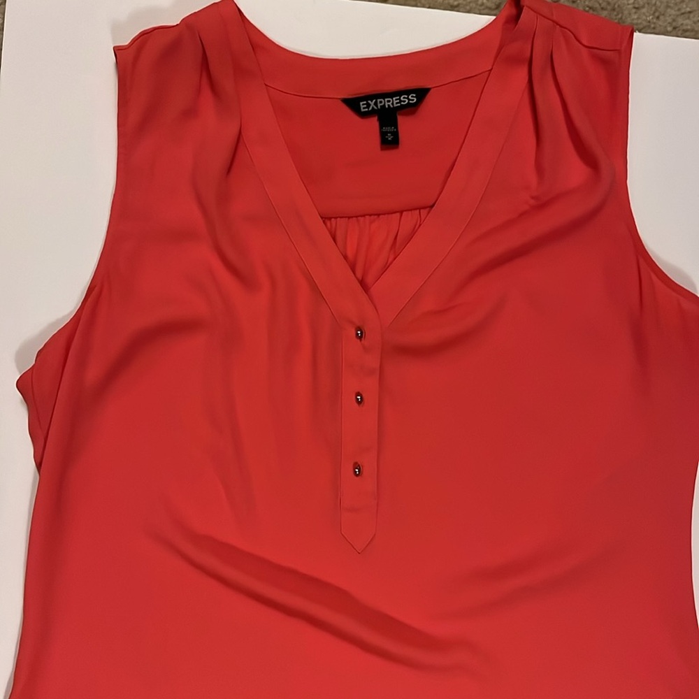 Express Top Size M - Picture 5 of 5